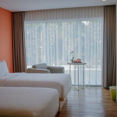 The Bountie Hotel And Convention Centre Sukabumi Εξωτερικό φωτογραφία